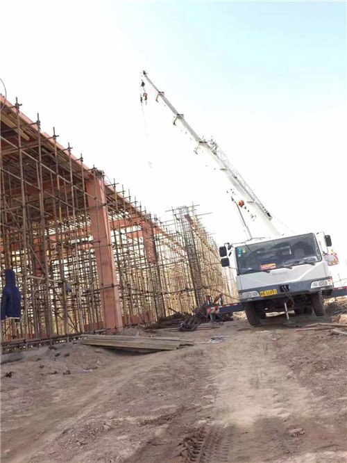 关岭吊车作业的安全注意事项有哪些？