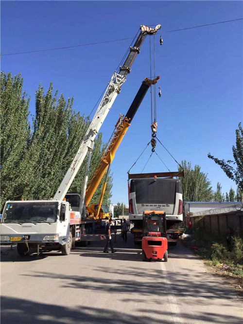 关岭港口集装箱搬运案例